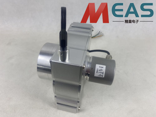 拉線位移編碼器可以通過滑輪轉盤機構進行過渡 拉線位移編碼器可以通過滑輪轉盤機構進行過渡